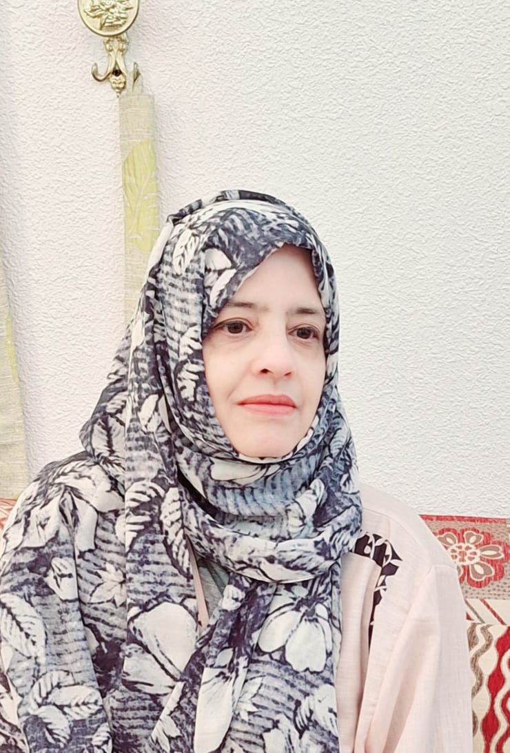 Dr. Arshi Naim
